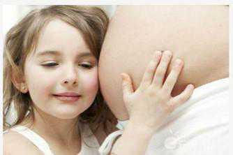 在婆婆的施压下准备二胎 这样备孕竟如意得男宝